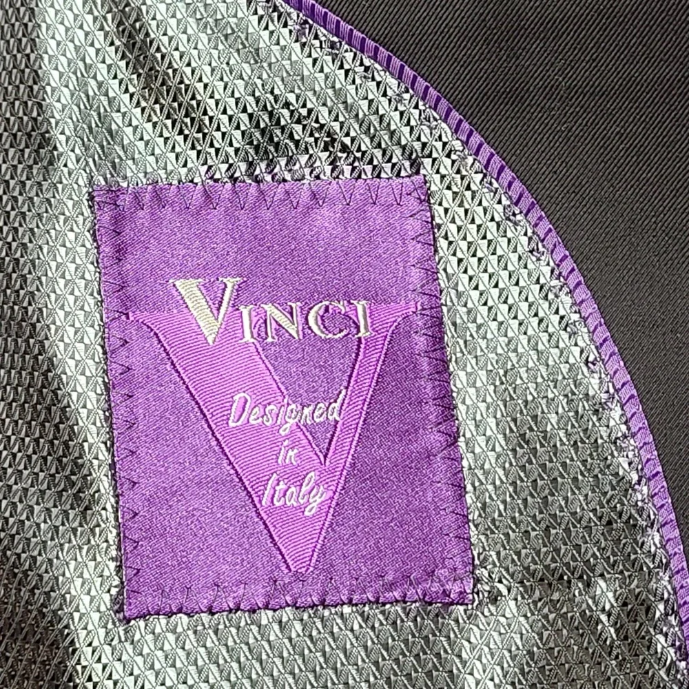 Vinci Men's Black Blazer Jacket 44L Two Button Suit Coat Fully Lined Classic Fit